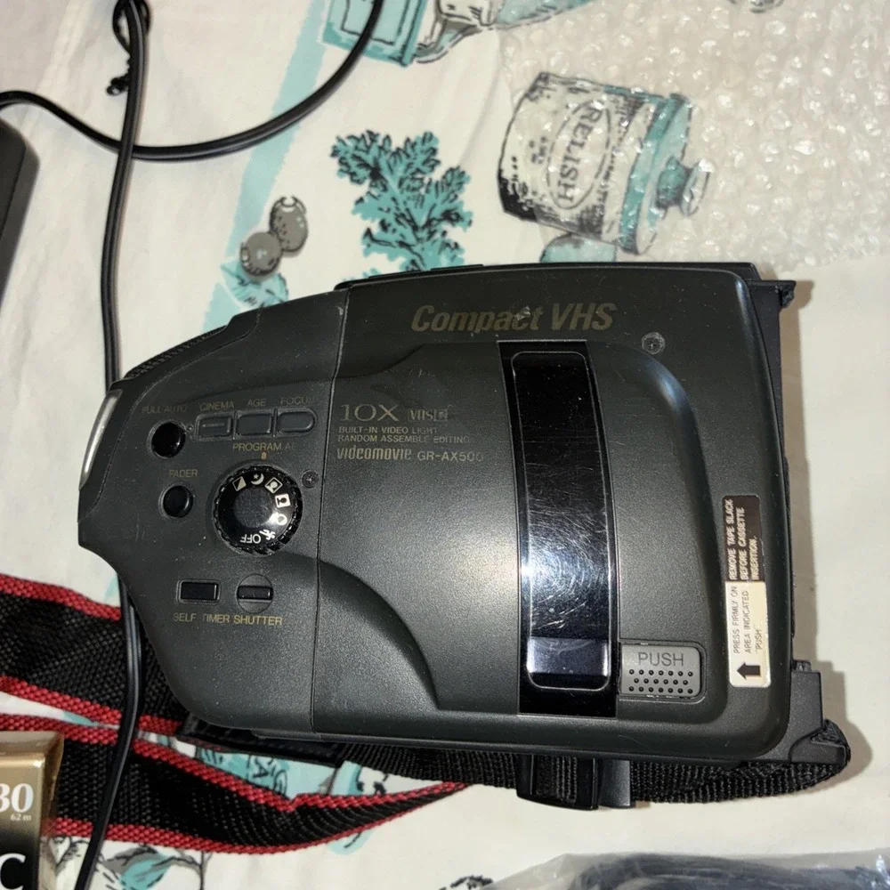 jvc cam corder model GR-AX500U Case, 2 Battery's, Charger, Remote, Ac Cord Etc